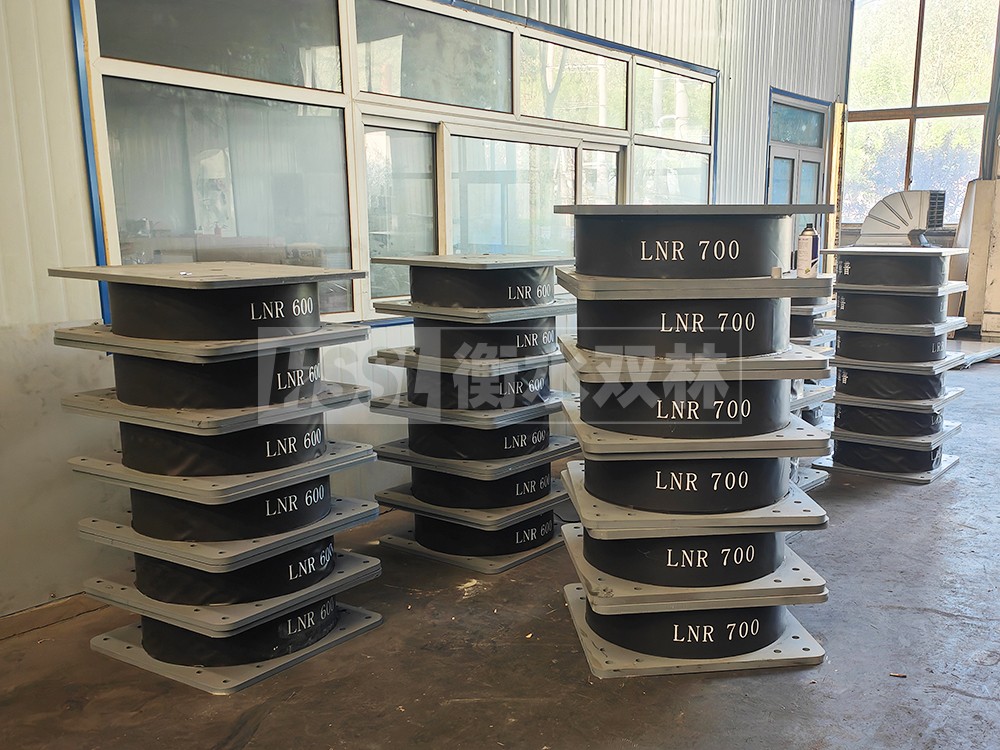 LRB800铅芯橡胶隔震支座生产厂家 LNR400橡胶隔震支座厂家 建筑橡胶隔震支座HDR